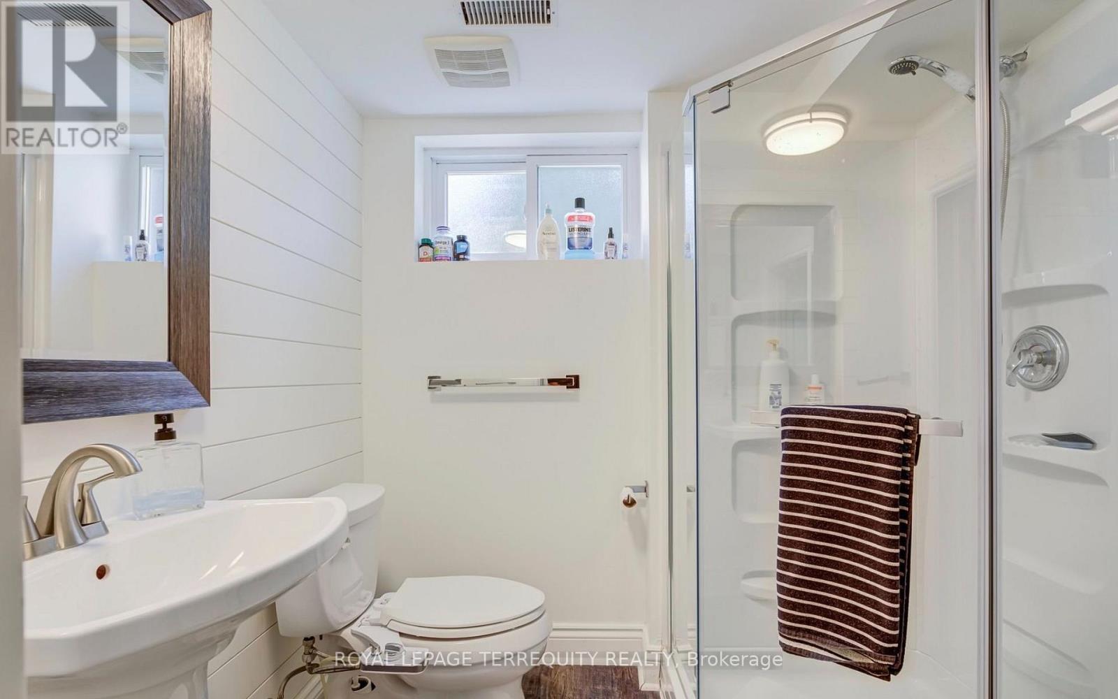 2474 Yarmouth Crescent, Oakville, Ontario  L6L 2M8 - Photo 18 - W13812928