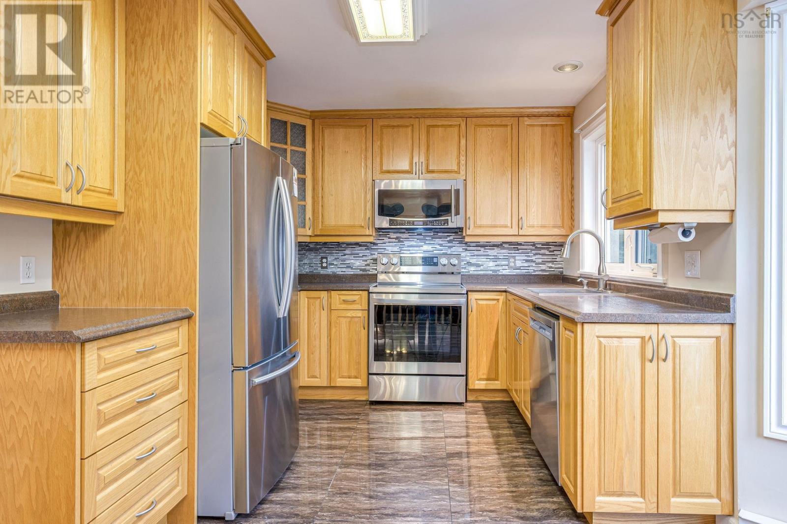 17 Glenn Drive photo 14