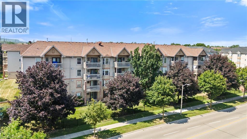 4005 Kilmer Drive Unit# 202, Burlington, Ontario  L7M 4M2 - Photo 2 - 40848892