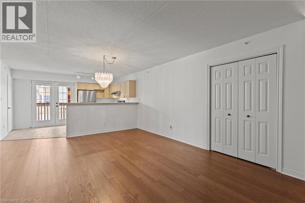 4005 Kilmer Drive Unit# 202, Burlington, Ontario  L7M 4M2 - Photo 6 - 40848892