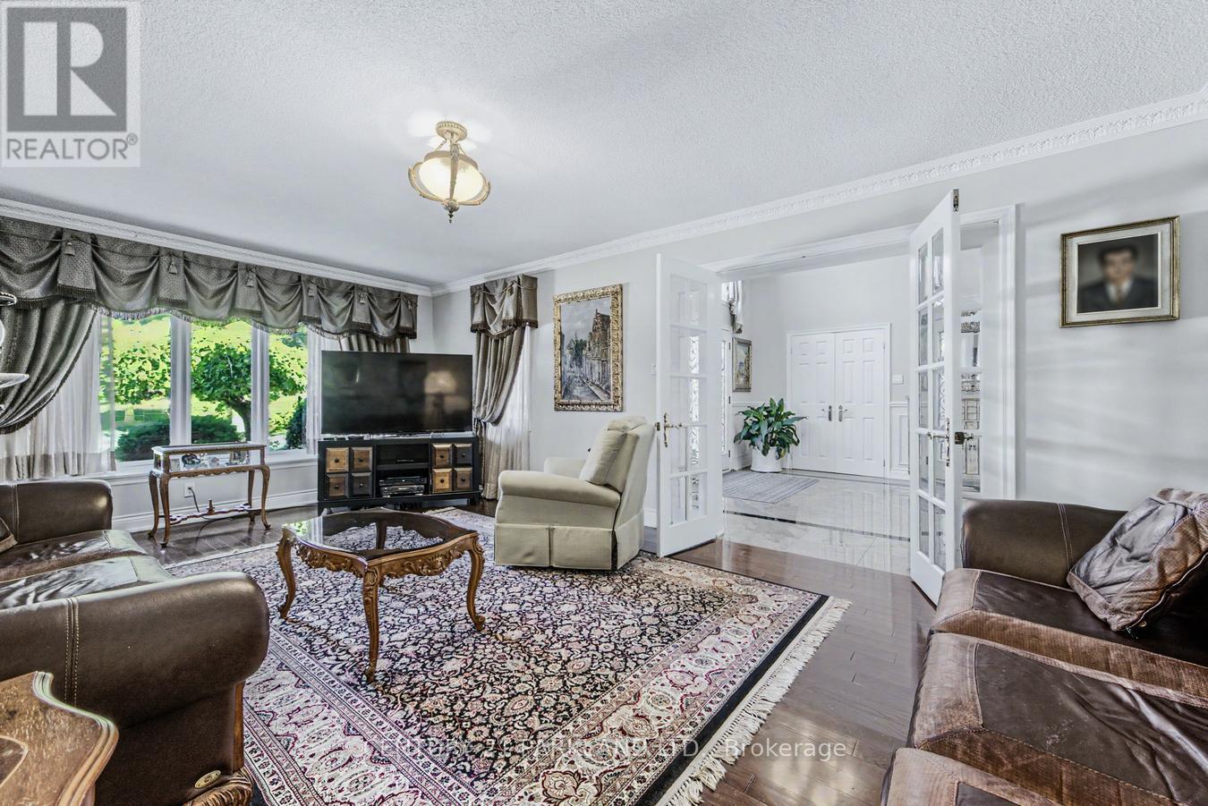 80 Glenayr Road, Richmond Hill, Ontario  L4B 2V5 - Photo 5 - N13806392