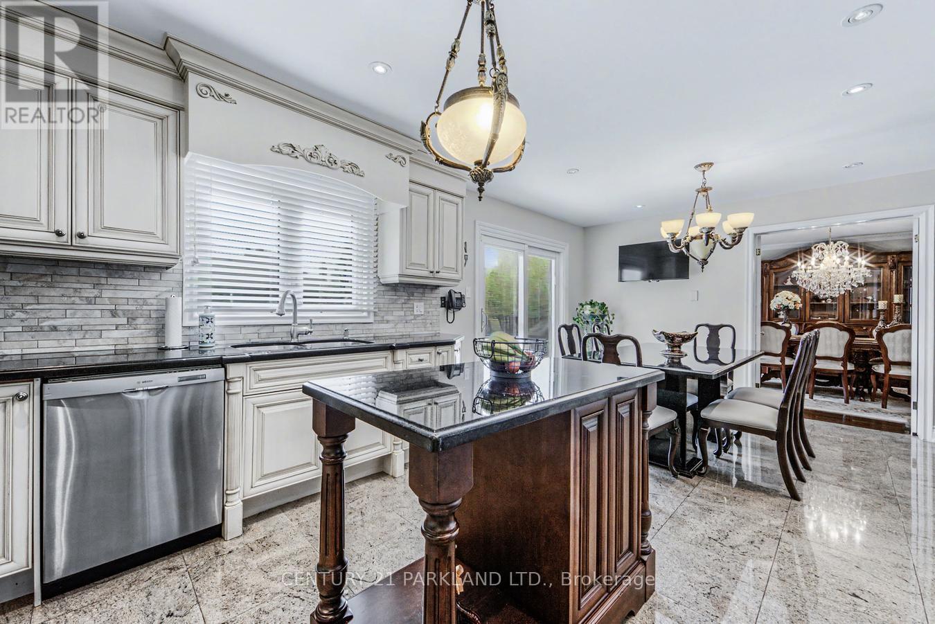 80 Glenayr Road, Richmond Hill, Ontario  L4B 2V5 - Photo 16 - N13806392