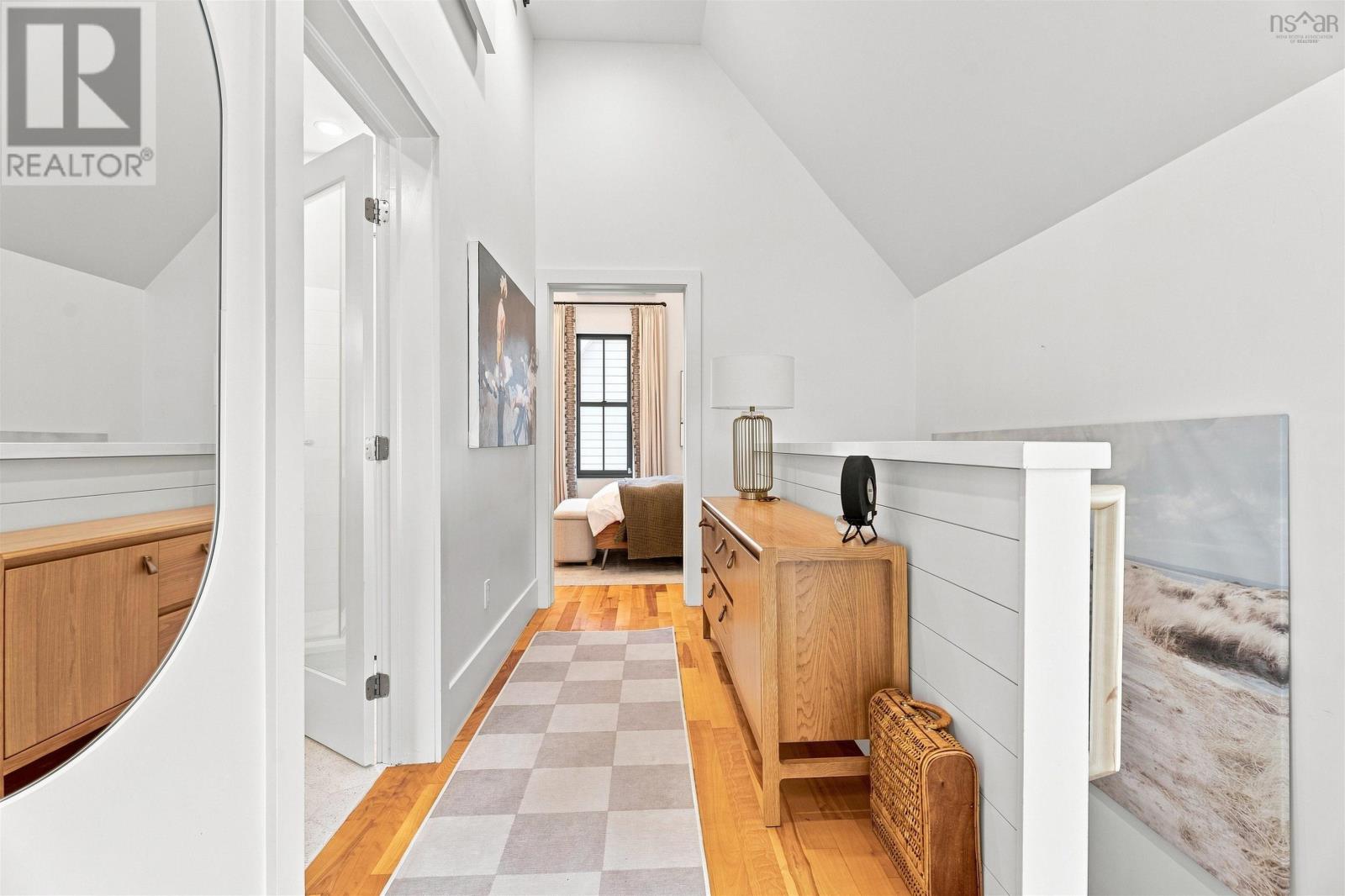 5675 Stanley Street photo 29