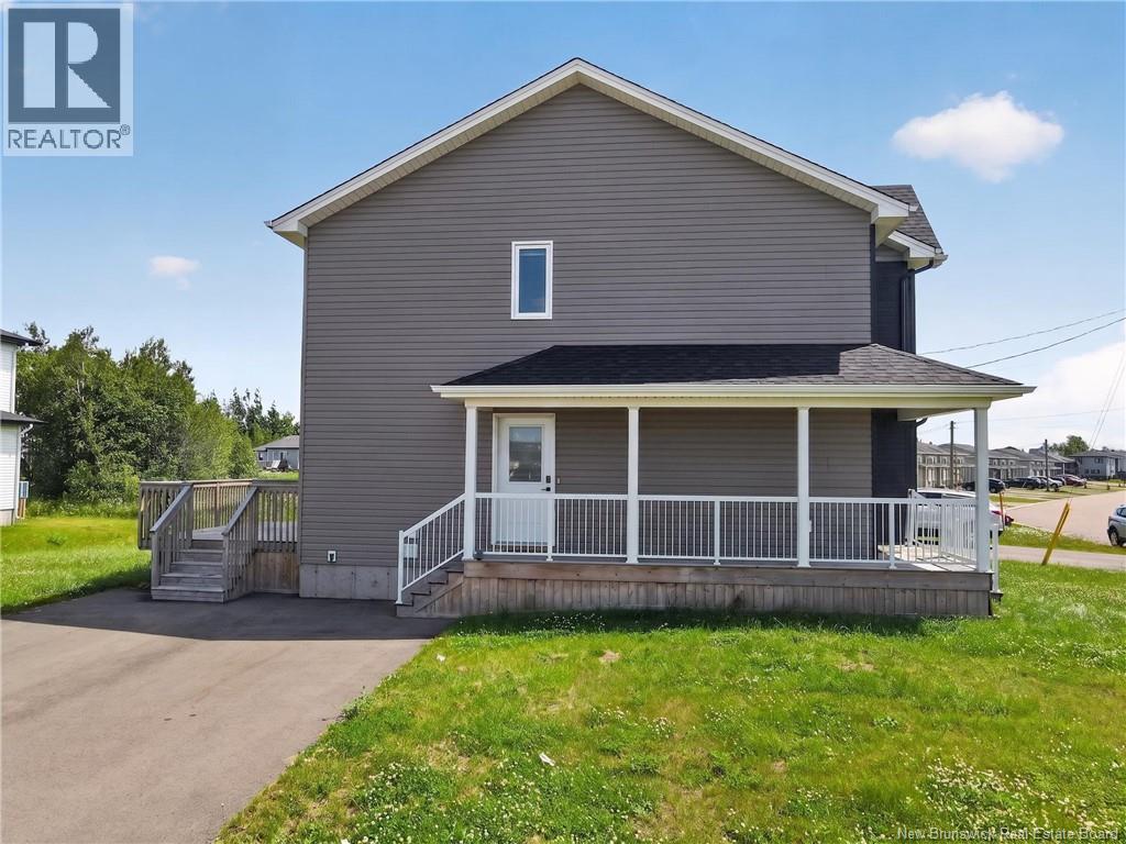 218 Falcon Drive, Moncton, New Brunswick  E1H 0H8 - Photo 3 - NB148190