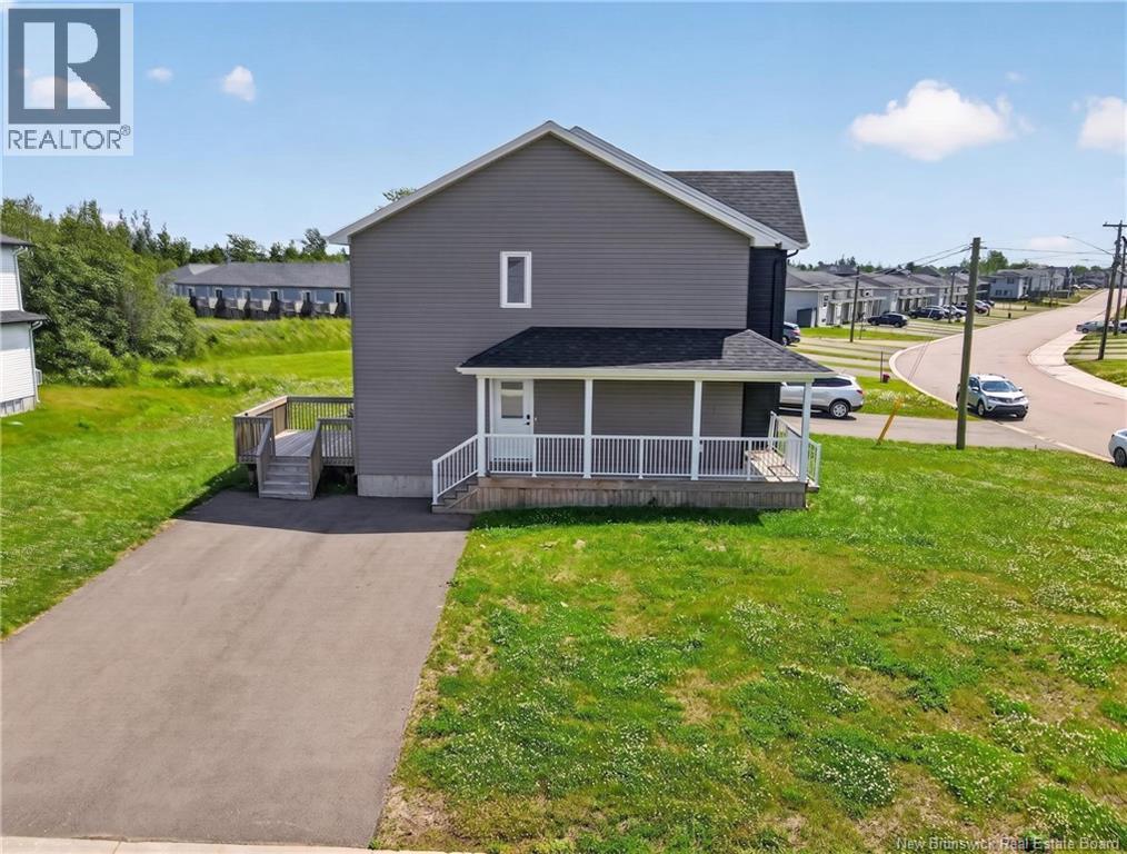 218 Falcon Drive, Moncton, New Brunswick  E1H 0H8 - Photo 4 - NB148190