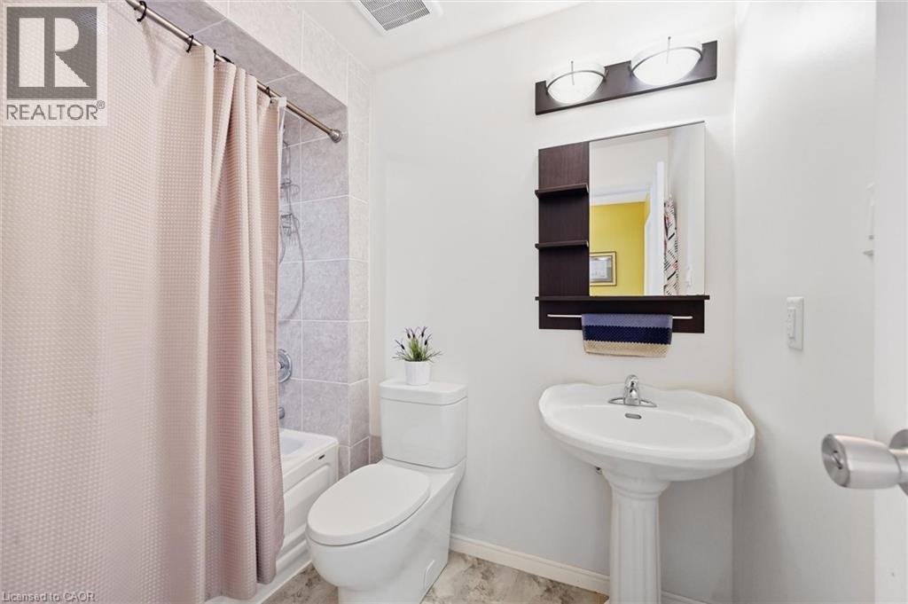 1576 Kerns Road Unit# 7, Burlington, Ontario  L7P 3A7 - Photo 24 - 40858257