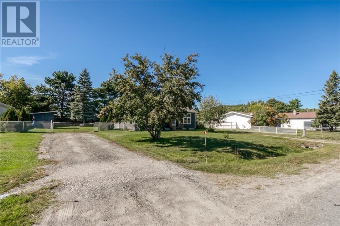 21 Roberta Avenue, Dowling, Ontario  P0M 1R0 - Photo 14 - 2130505