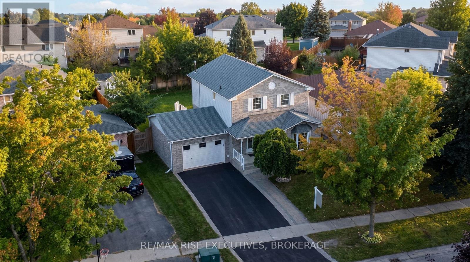 947 Prestwick Crescent, Kingston, Ontario  K7M 8G7 - Photo 2 - X13813030