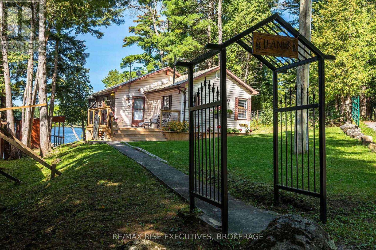 1123 Willys Lane, Frontenac, Ontario  K0H 1W0 - Photo 2 - X13813266