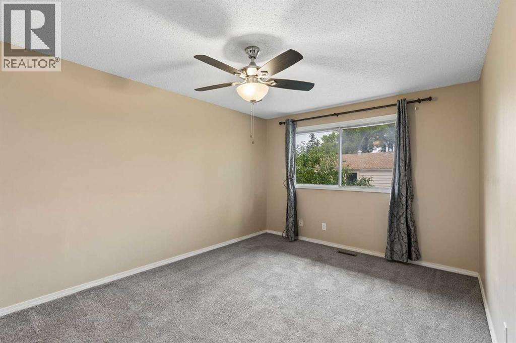 124 Pineset Place NE, Calgary, Alberta  T1Y 2Y1 - Photo 16 - A2344295