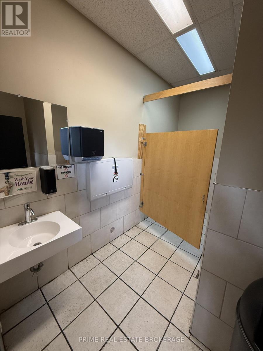3 - 1426 Fanshawe Park Road W, London North, Ontario  N6G 0A4 - Photo 13 - X13812946