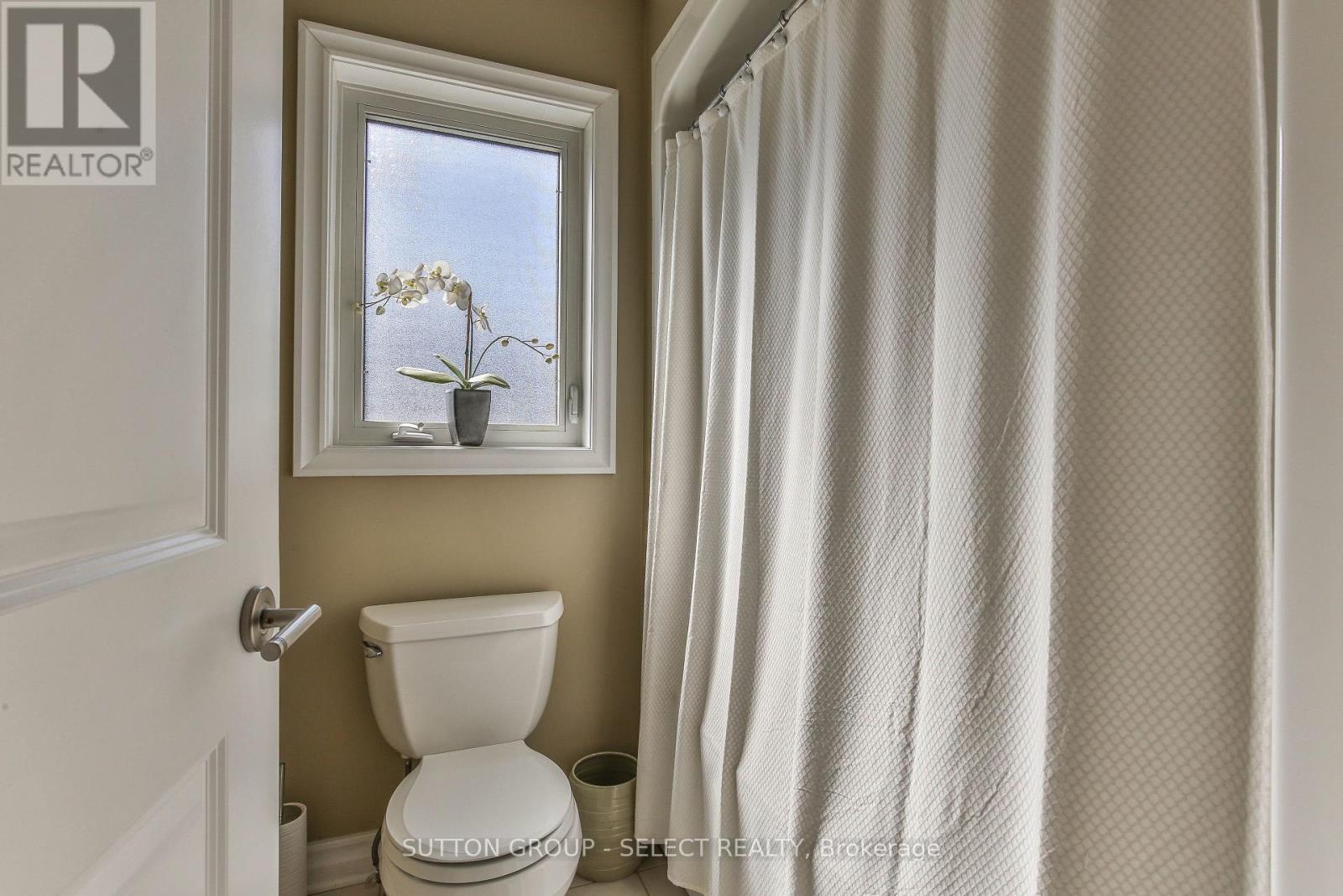 1940 Riverbend Road, London South, Ontario  N6K 0A2 - Photo 33 - X13812968