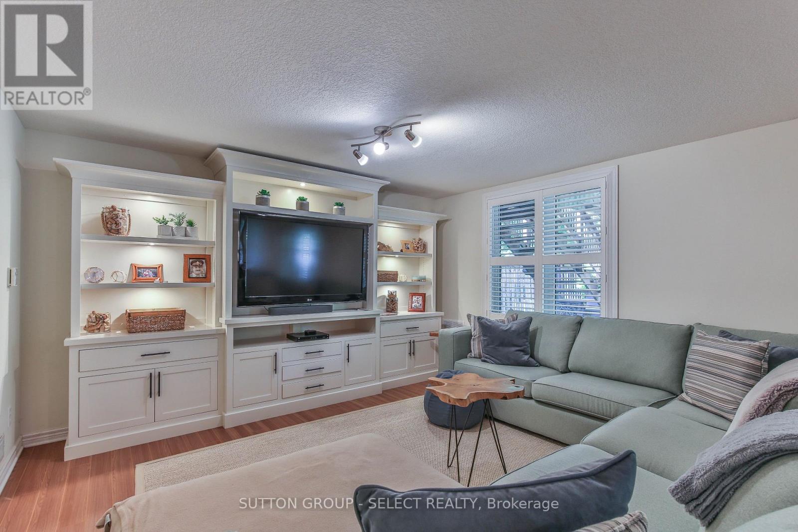 1940 Riverbend Road, London South, Ontario  N6K 0A2 - Photo 36 - X13812968