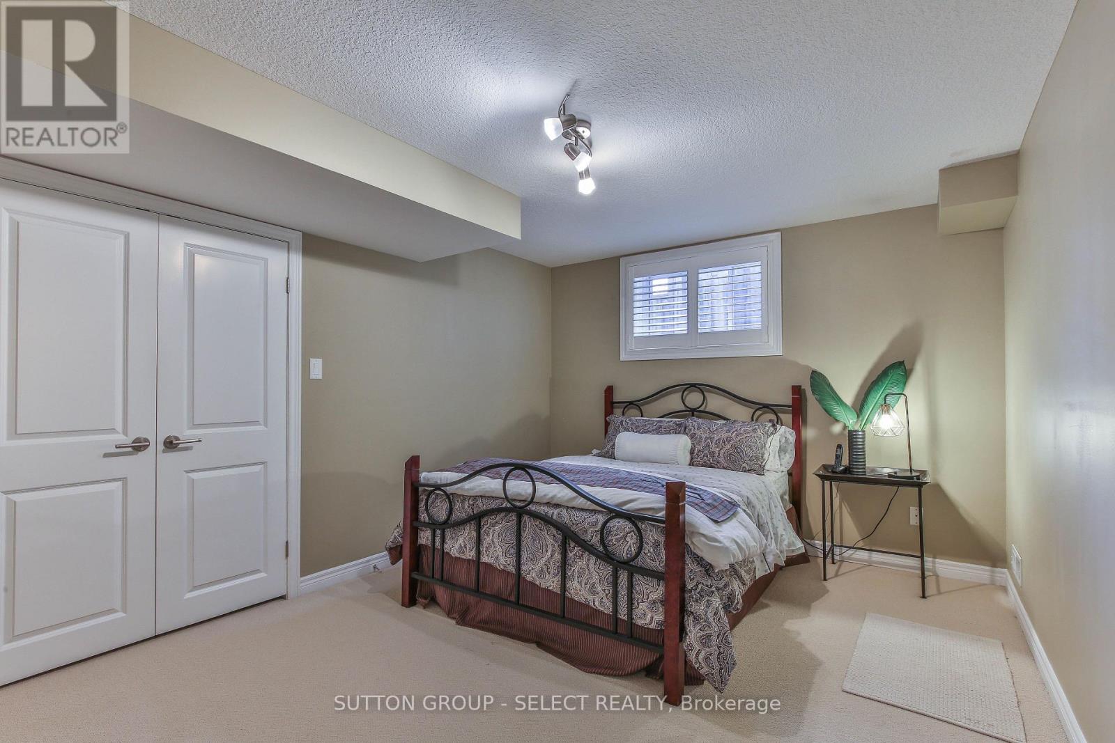 1940 Riverbend Road, London South, Ontario  N6K 0A2 - Photo 37 - X13812968