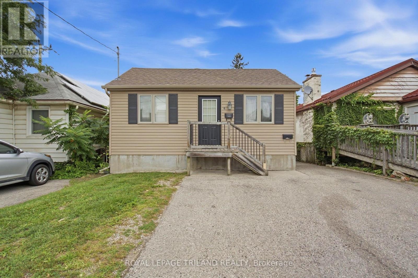 Lower - 4 Emery Street W, London South, Ontario  N6J 1P9 - Photo 2 - X13813022