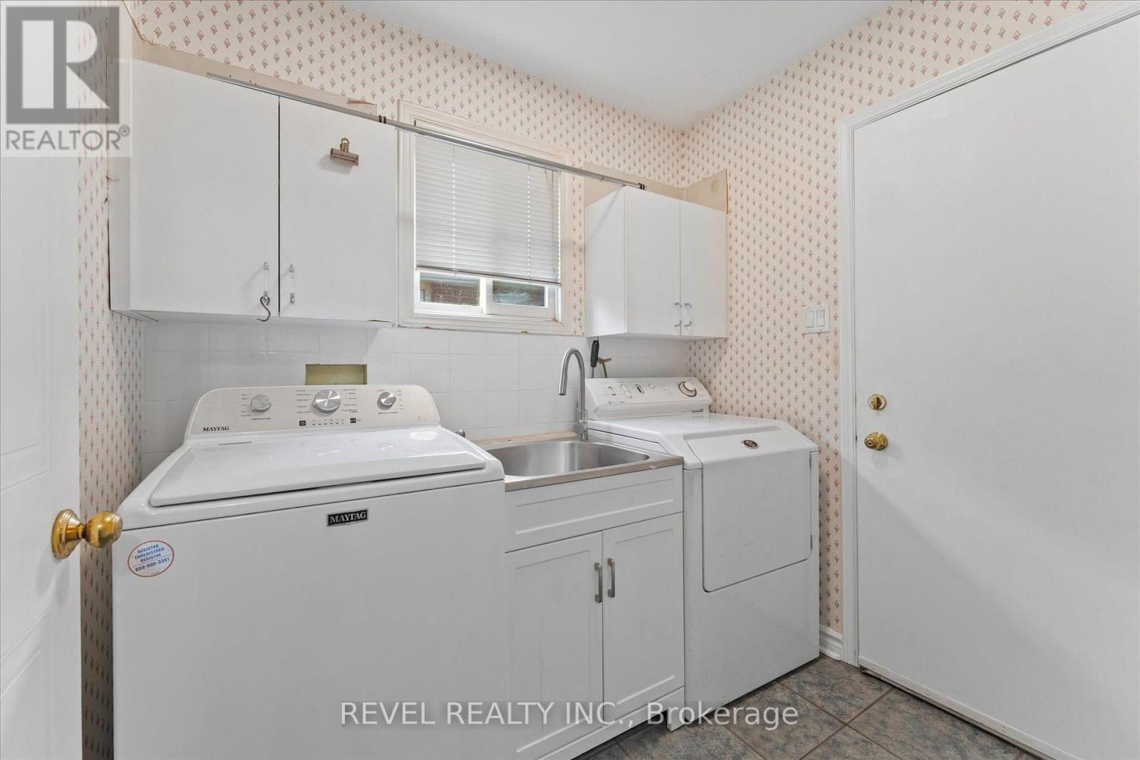 51 Napoleon Drive N, London East, Ontario  N5V 4A9 - Photo 17 - X13813302