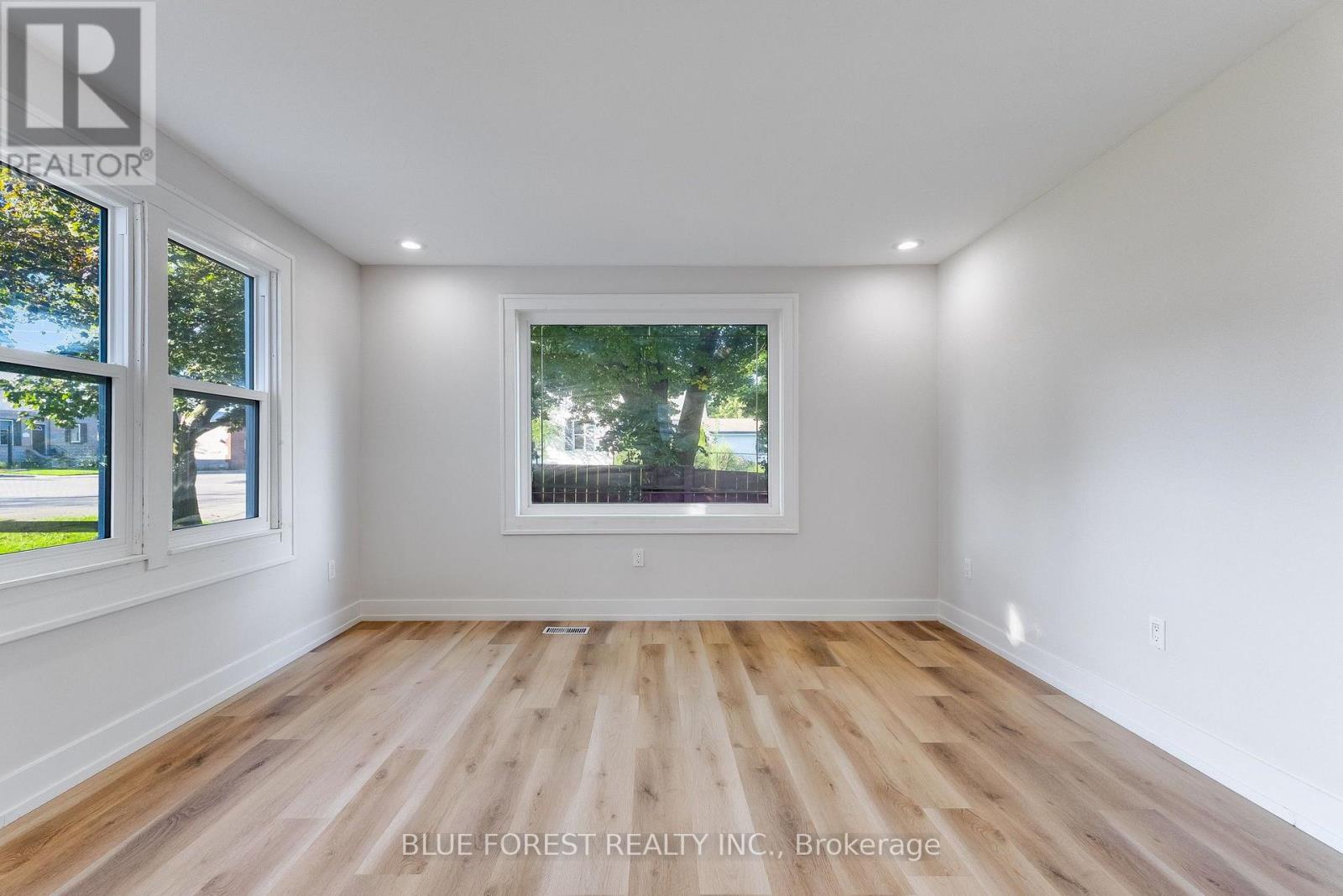 16 York Street E, Chatham-Kent, Ontario  N0P 2C0 - Photo 10 - X13813318