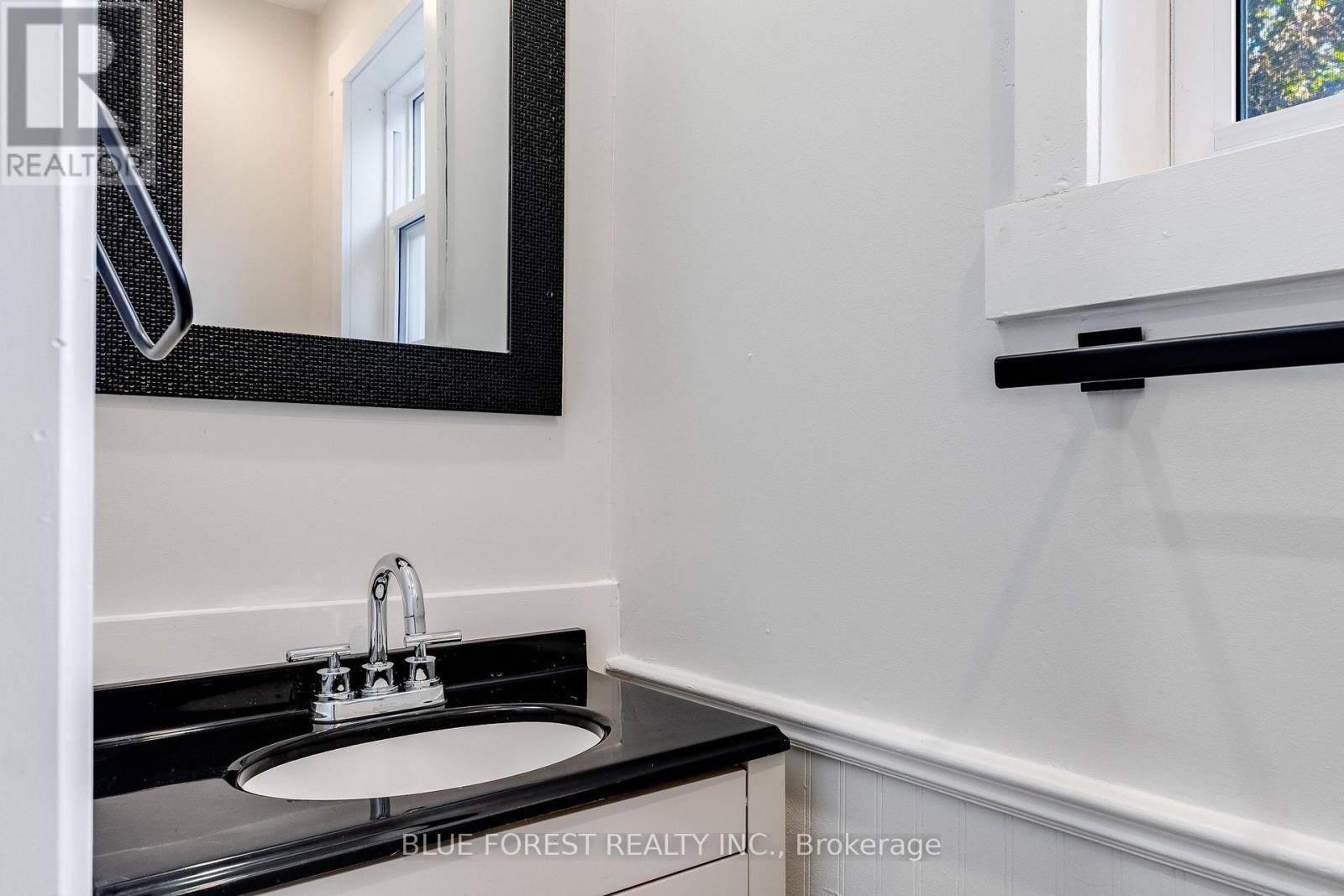16 York Street E, Chatham-Kent, Ontario  N0P 2C0 - Photo 17 - X13813318