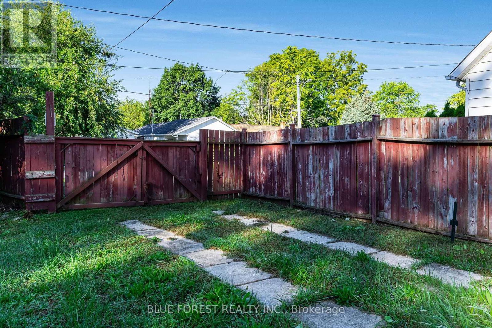 16 York Street E, Chatham-Kent, Ontario  N0P 2C0 - Photo 35 - X13813318