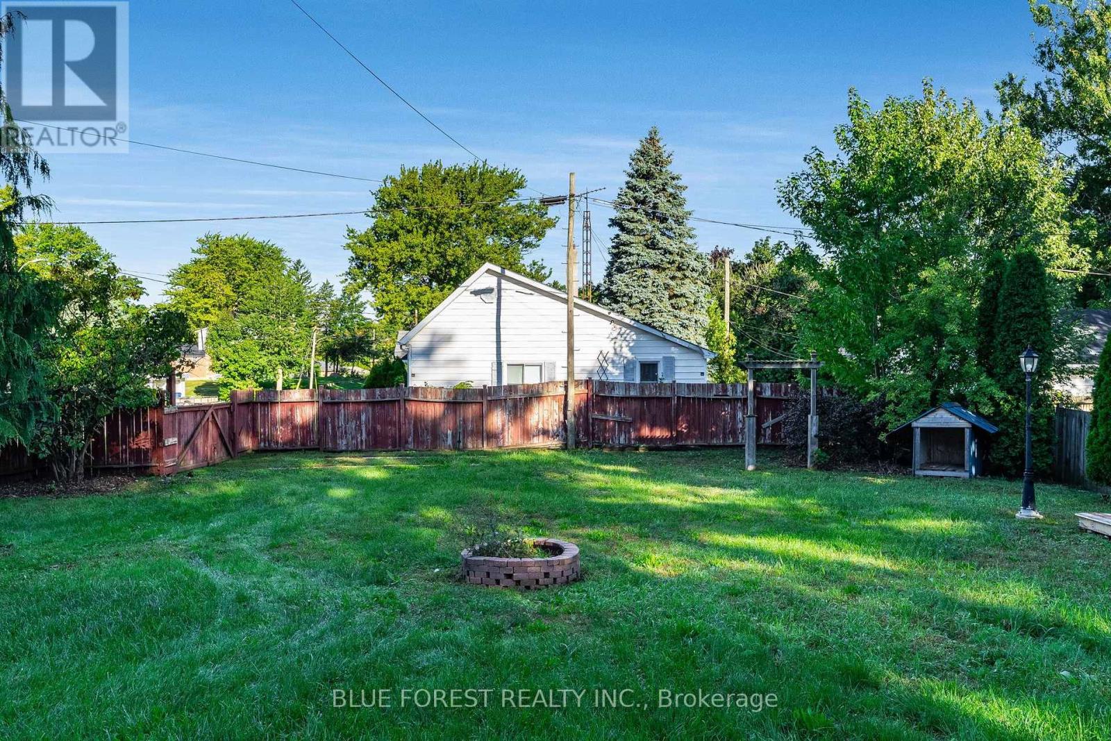 16 York Street E, Chatham-Kent, Ontario  N0P 2C0 - Photo 39 - X13813318