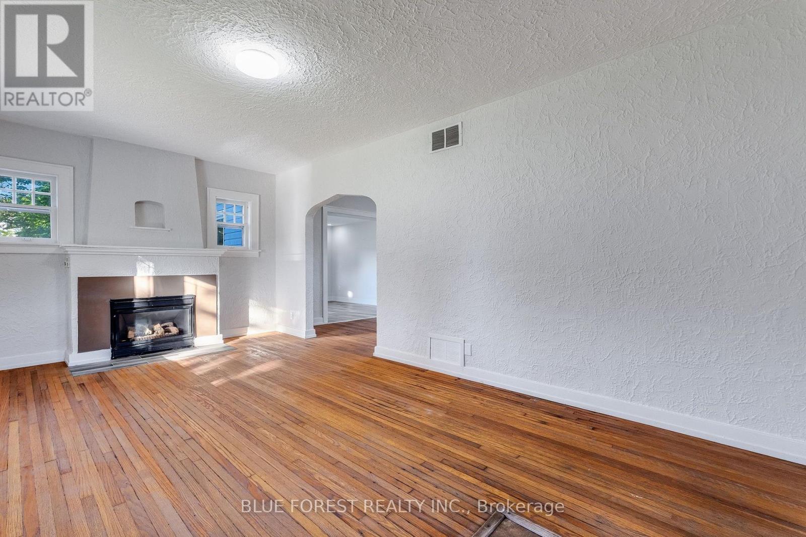 16 York Street E, Chatham-Kent, Ontario  N0P 2C0 - Photo 7 - X13813318