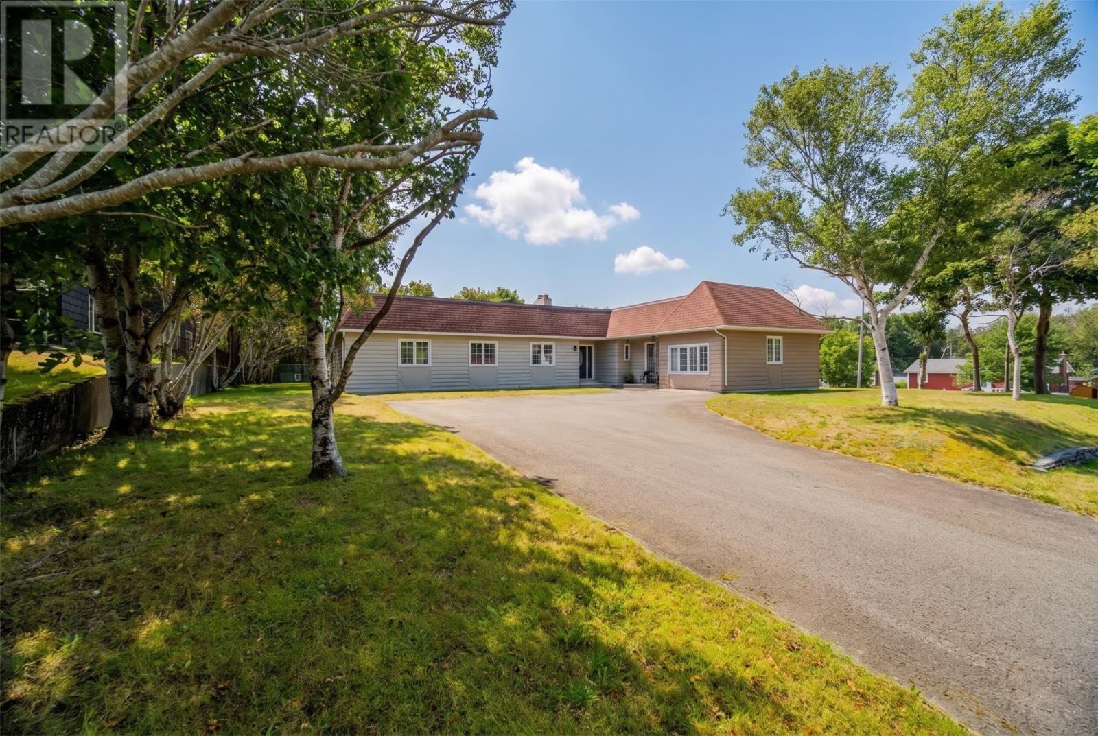 2 Bally Haly Place, St. John's, Newfoundland & Labrador