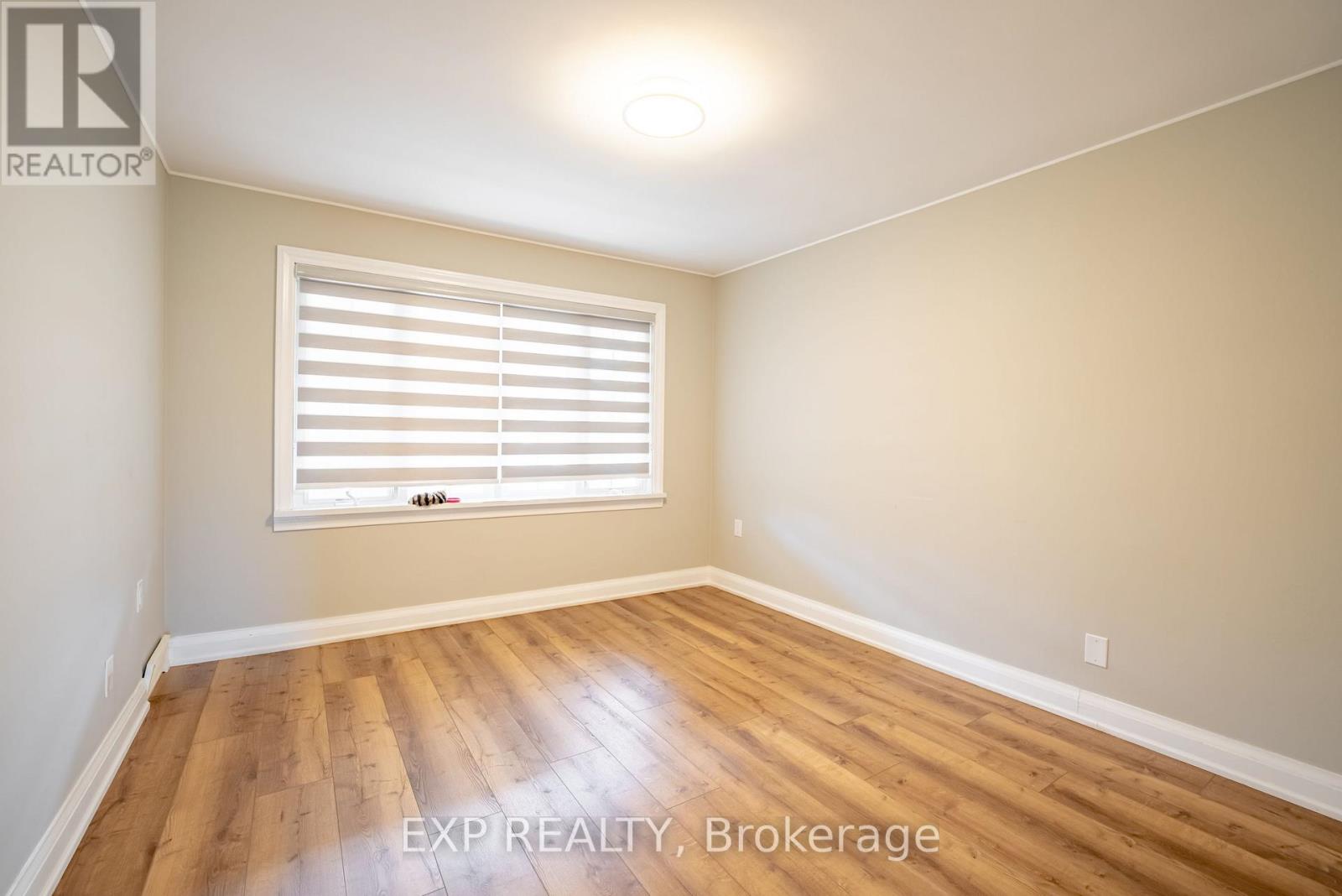 Upper - 293 Mcalpine Avenue S, Welland, Ontario  L3B 1V1 - Photo 12 - X13813256