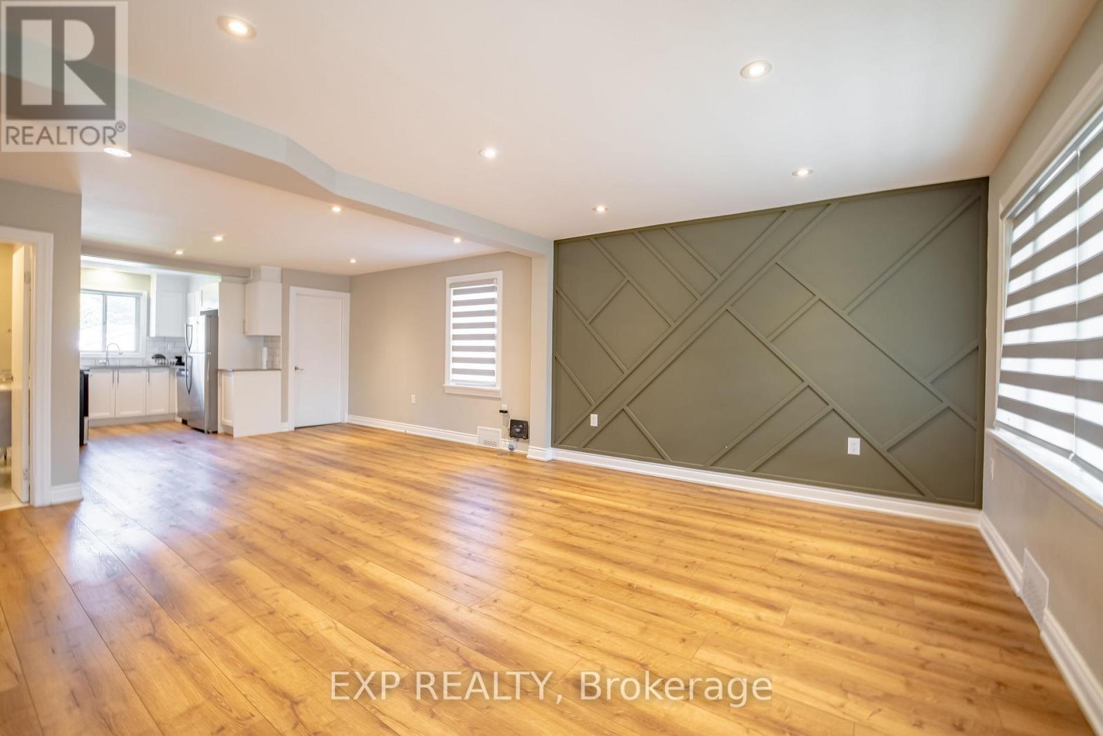 Upper - 293 Mcalpine Avenue S, Welland, Ontario  L3B 1V1 - Photo 3 - X13813256
