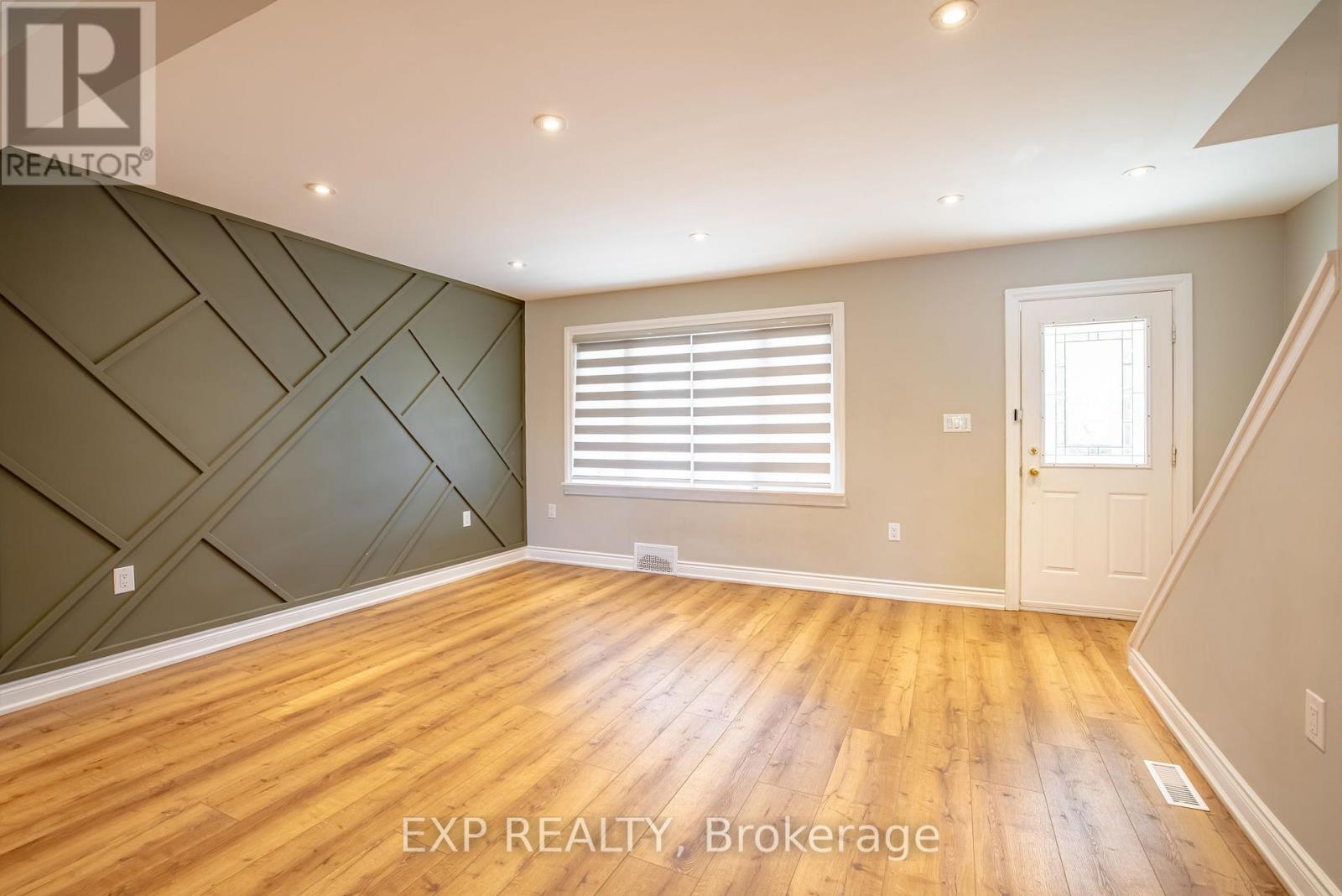 Upper - 293 Mcalpine Avenue S, Welland, Ontario  L3B 1V1 - Photo 6 - X13813256