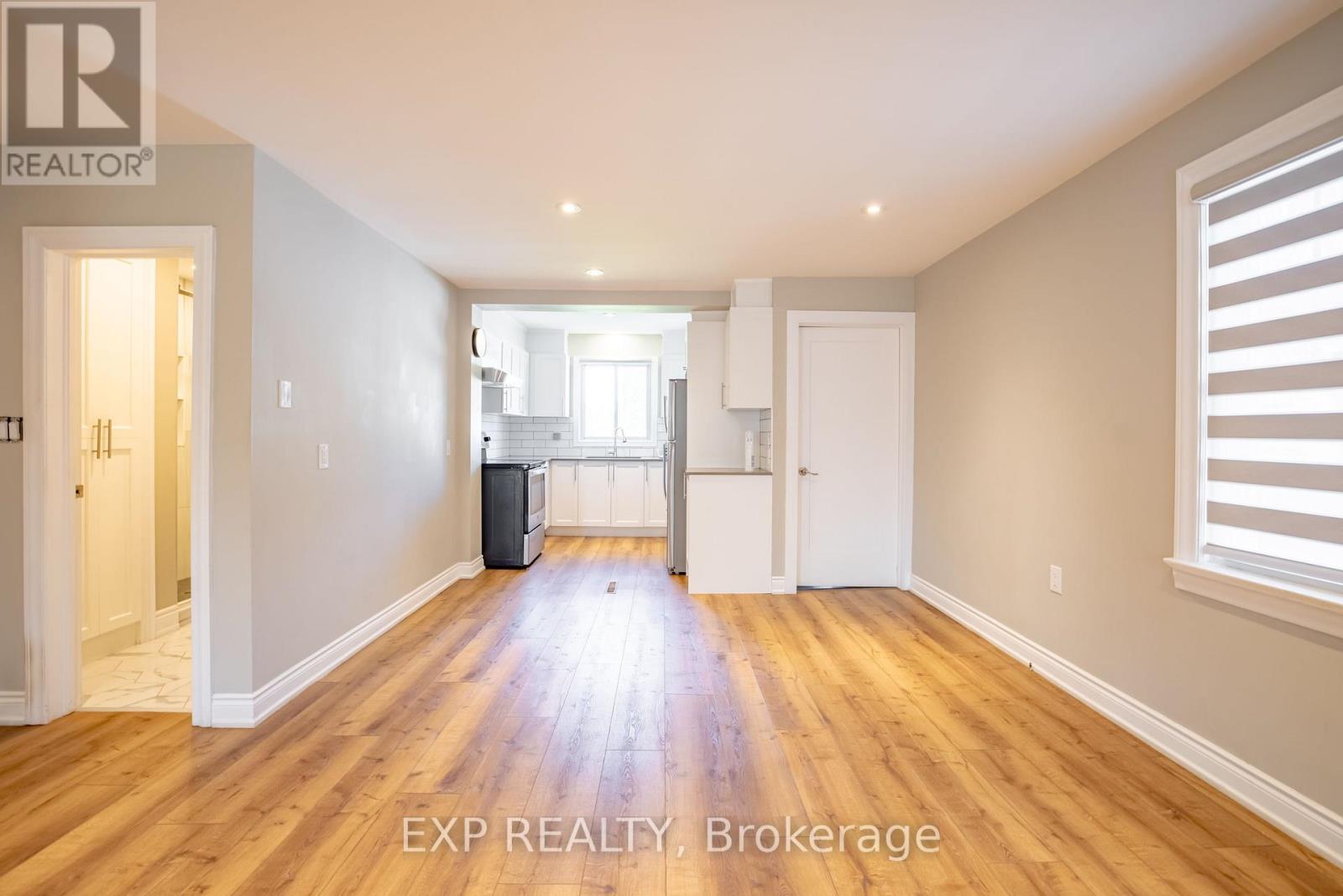 Upper - 293 Mcalpine Avenue S, Welland, Ontario  L3B 1V1 - Photo 7 - X13813256