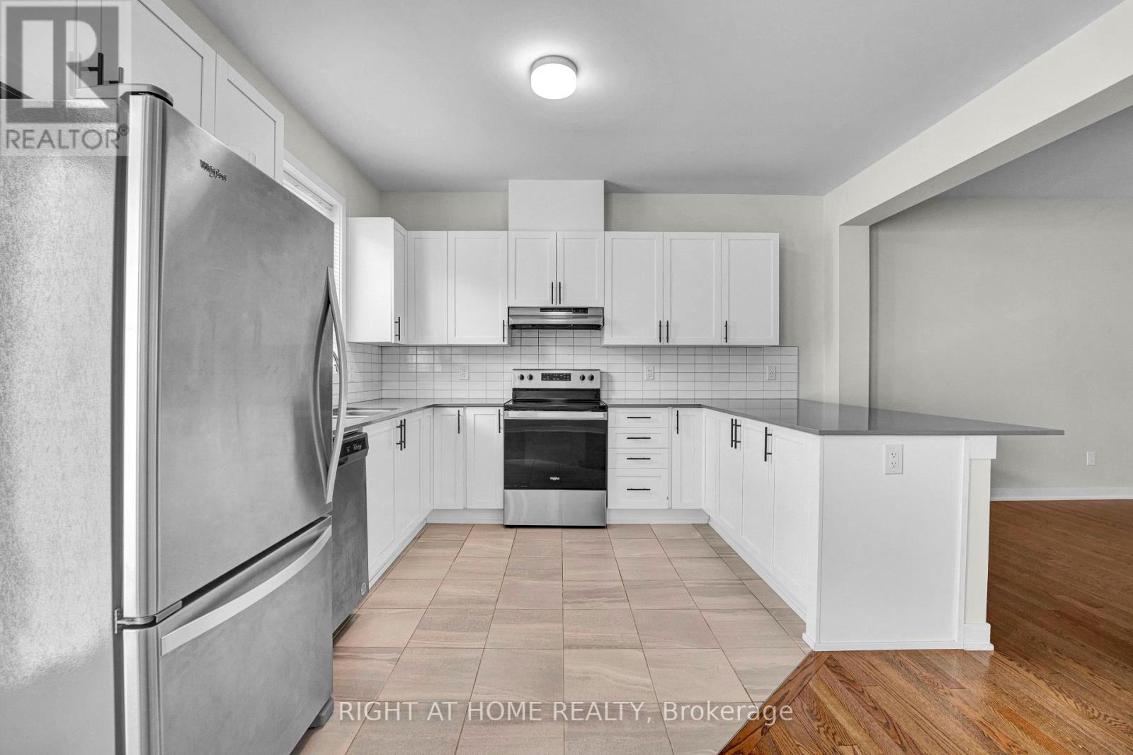 4146 Obsidian Street, Ottawa, Ontario  K2J 6X6 - Photo 12 - X13813050