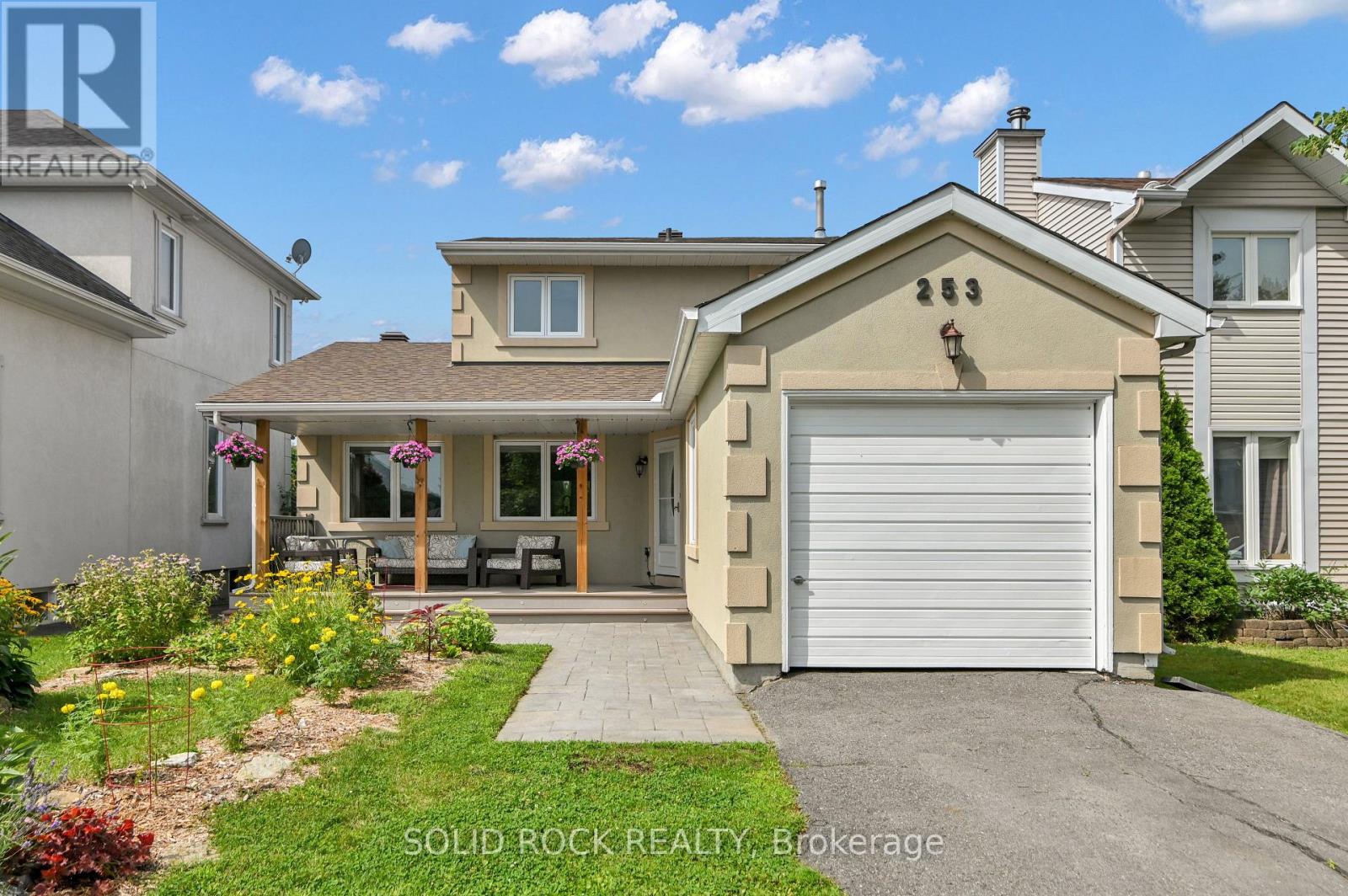 253 Cote-Royale Crescent, Ottawa, Ontario  K1E 3L4 - Photo 3 - X13813228