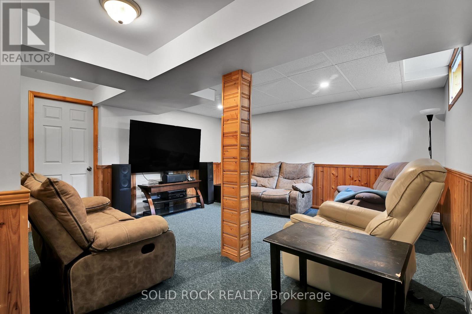 253 Cote-Royale Crescent, Ottawa, Ontario  K1E 3L4 - Photo 32 - X13813228