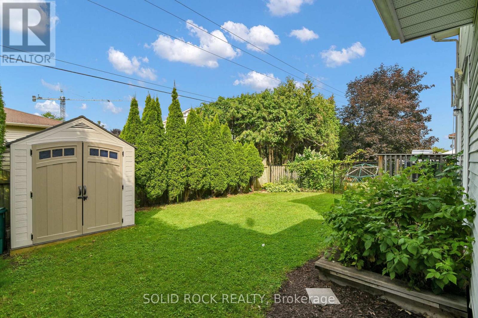253 Cote-Royale Crescent, Ottawa, Ontario  K1E 3L4 - Photo 35 - X13813228