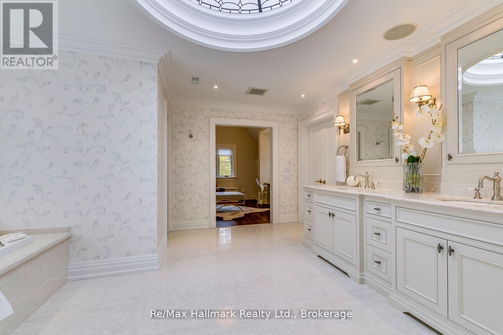 138 Dianne Avenue, Oakville, Ontario  L6J 4G9 - Photo 25 - W13813284