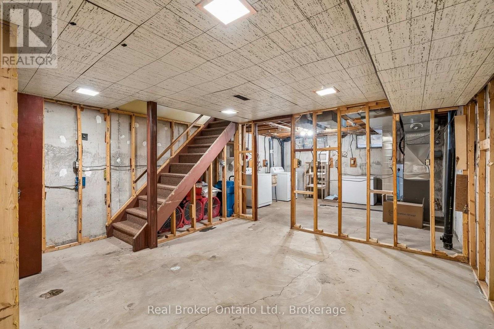 1/2 - 310 Linwell Road, St. Catharines, Ontario  L2N 1T3 - Photo 35 - X13813120