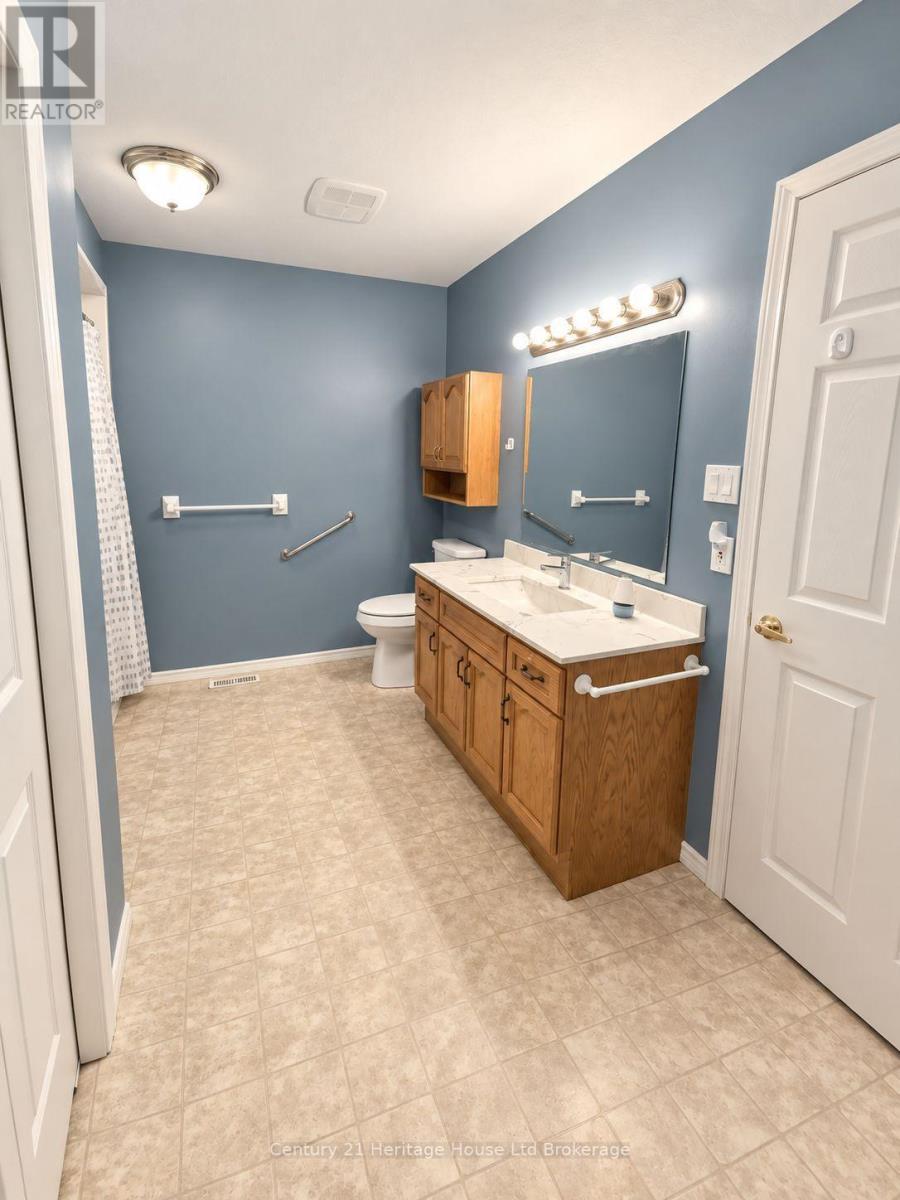 28 - 928 Lorene Street, Woodstock, Ontario  N4S 5N8 - Photo 16 - X13812982