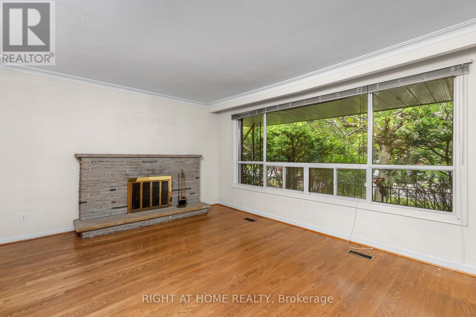 99 Elmhurst Avenue, Toronto, Ontario  M2N 1R7 - Photo 7 - C13812942