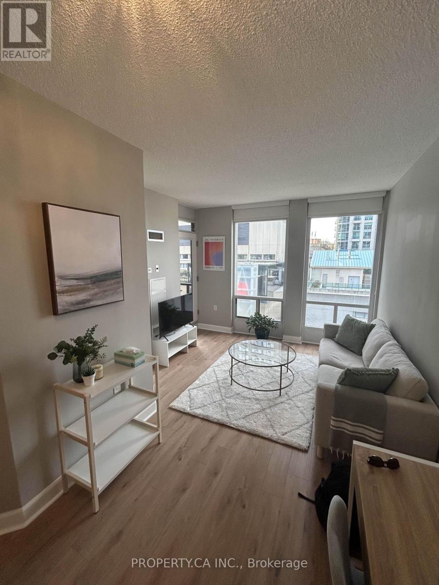 1503 - 85 Bloor Street E, Toronto, Ontario  M4W 3Y1 - Photo 2 - C13812974