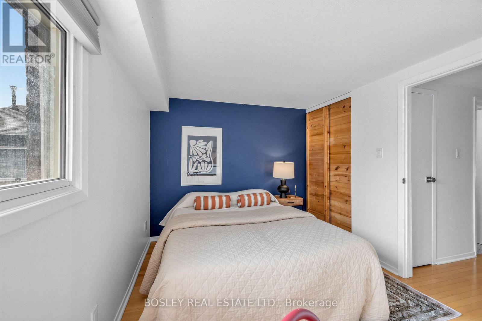 153 Lambertlodge Avenue, Toronto, Ontario  M6G 3X4 - Photo 19 - C13813094