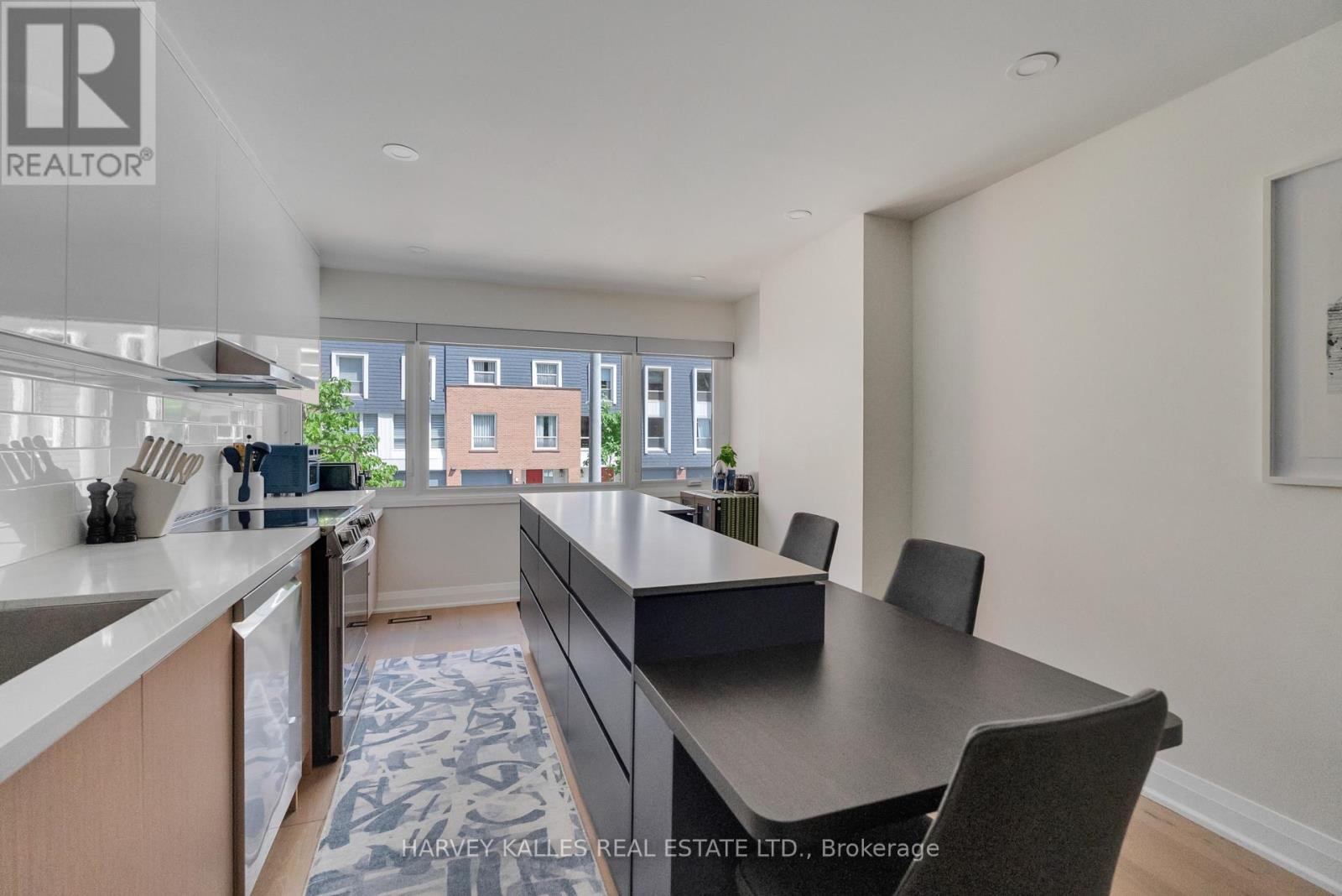 49 Granby Street, Toronto, Ontario  M5B 1H8 - Photo 27 - C13813114