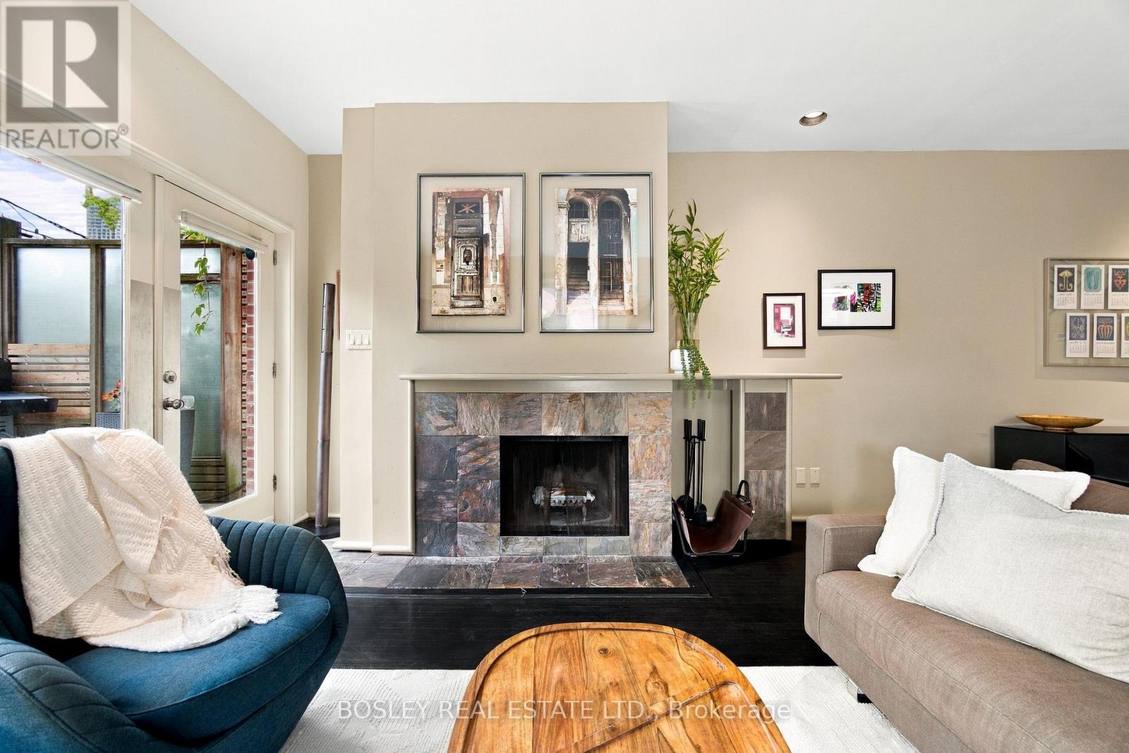 33a Henry Street, Toronto, Ontario  M5T 1W9 - Photo 10 - C13813136