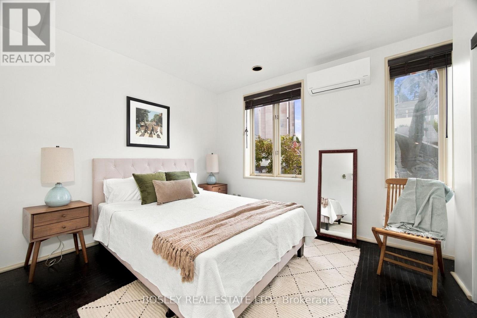 33a Henry Street, Toronto, Ontario  M5T 1W9 - Photo 27 - C13813136
