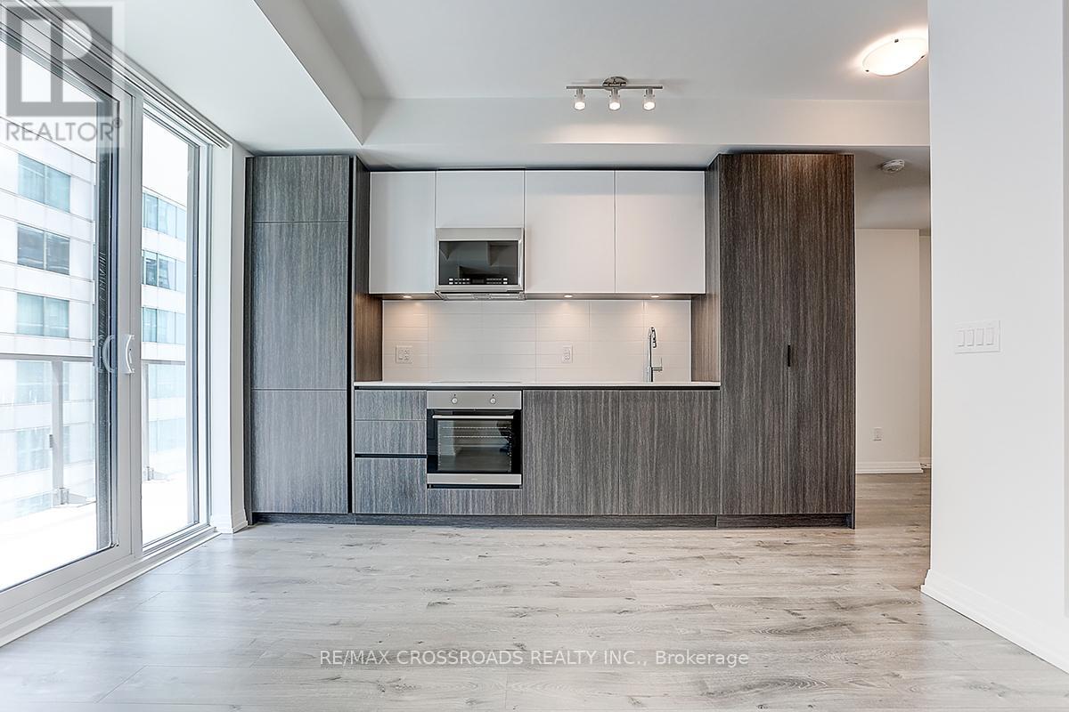 1911 - 8 Widmer Street, Toronto, Ontario  M5V 0W6 - Photo 14 - C13813200