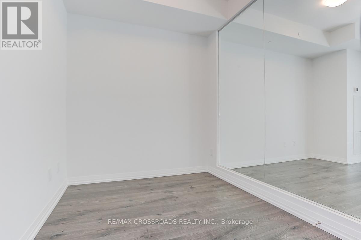 1911 - 8 Widmer Street, Toronto, Ontario  M5V 0W6 - Photo 25 - C13813200
