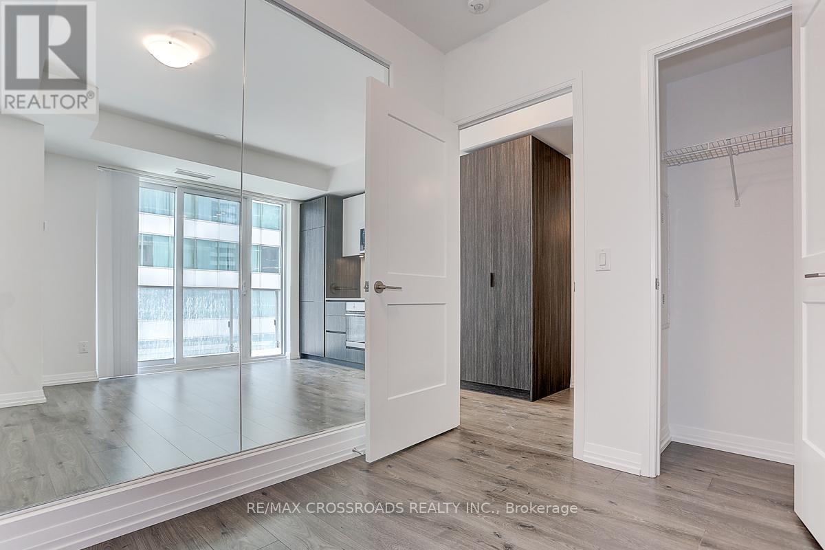 1911 - 8 Widmer Street, Toronto, Ontario  M5V 0W6 - Photo 26 - C13813200