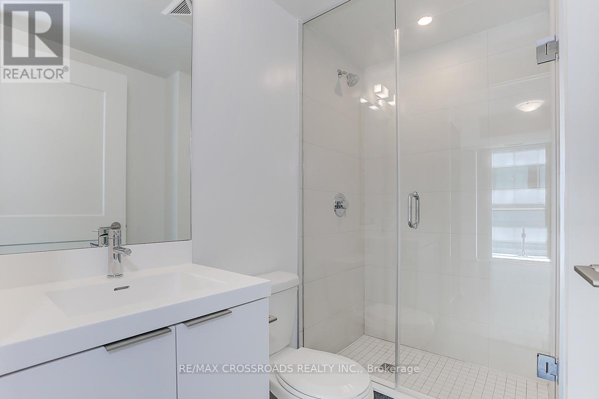 1911 - 8 Widmer Street, Toronto, Ontario  M5V 0W6 - Photo 32 - C13813200