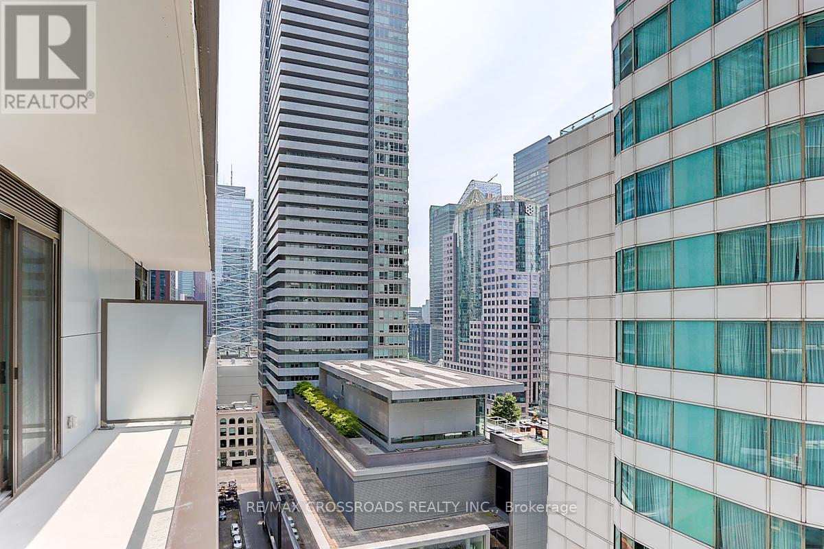1911 - 8 Widmer Street, Toronto, Ontario  M5V 0W6 - Photo 36 - C13813200