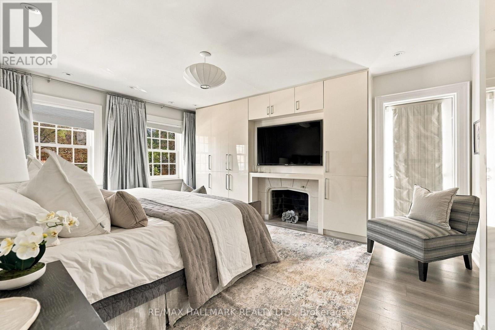 150 Glen Cedar Road, Toronto, Ontario  M6C 3G5 - Photo 20 - C13813214