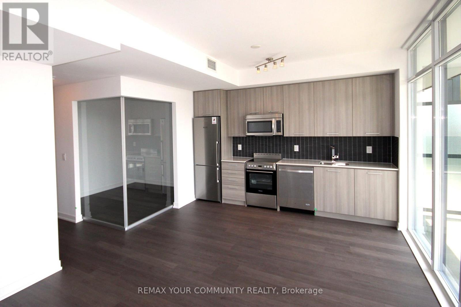 1210 - 105 George Street, Toronto, Ontario  M5A 0L4 - Photo 5 - C13813258
